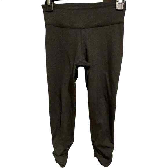 Beyond‎ Yoga Charcoal Gray Legging Scrunch Ruched Ankle Size XSmall - Picture 1 of 8